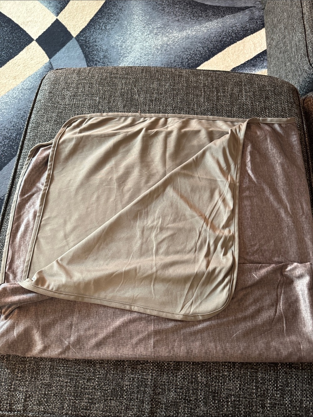 Go green twin size moisture-wicking Cooling Blanket. 2 Available